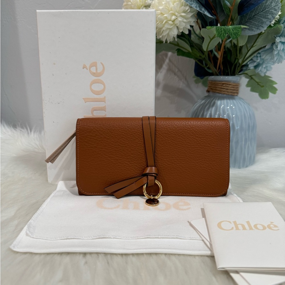 Chloé Alphabet Bifold Grained Calf Leather Wallet